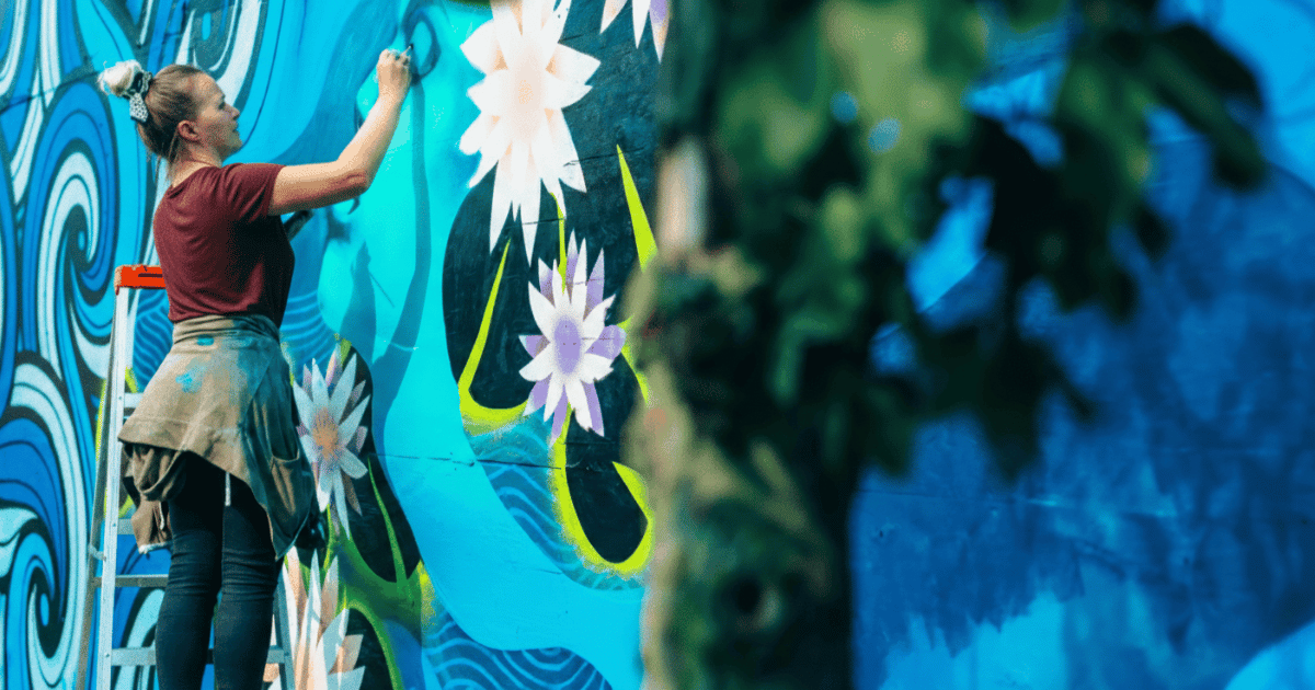 Mural colectivo: arte, inclusión y transformación de la comunidad